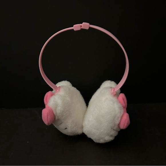 Hello Kitty fleece scarf and earmuffs - Picture 8 of 9